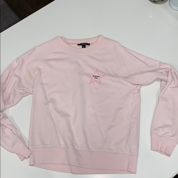 Forever 21 Tops - Pink sweatshirt